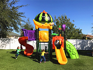 Parque infantil al aire libre en EE. UU.