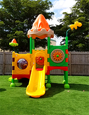 Parque infantil al aire libre en EE. UU.