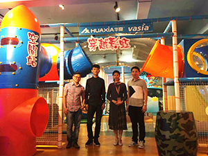 PT.ACE HARDWARE INDONESIA,Tbk. visitó nuestra fábrica