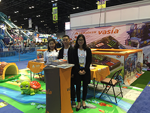 Exposición de atracciones IAAPA 2017 en Orlando