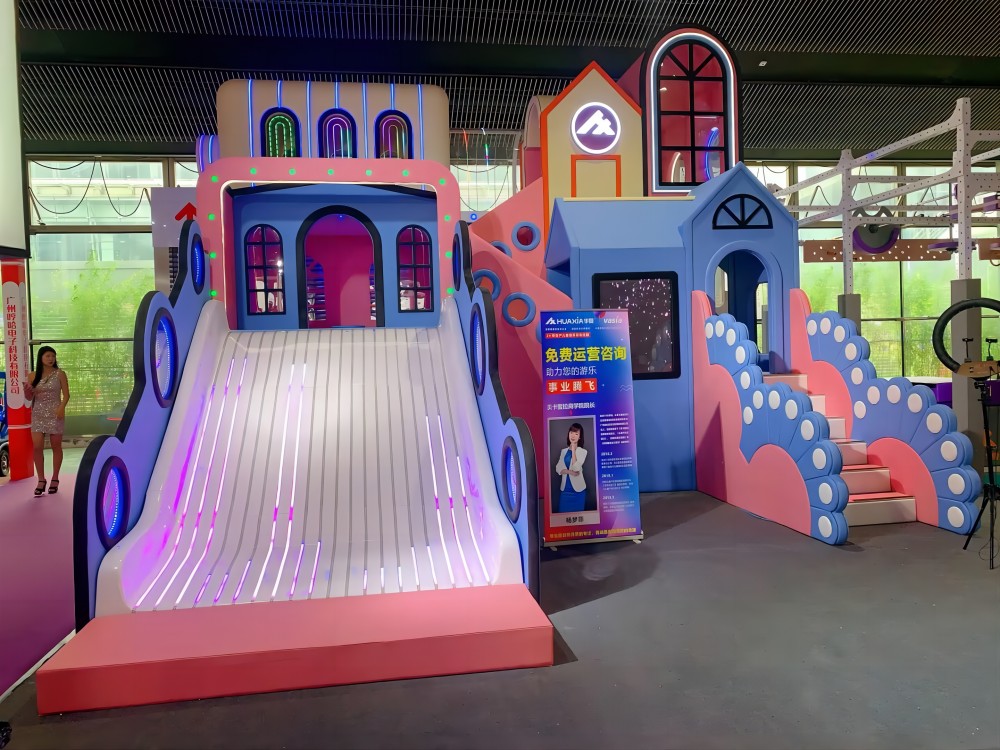 Exposici&oacute;n AAA W0001