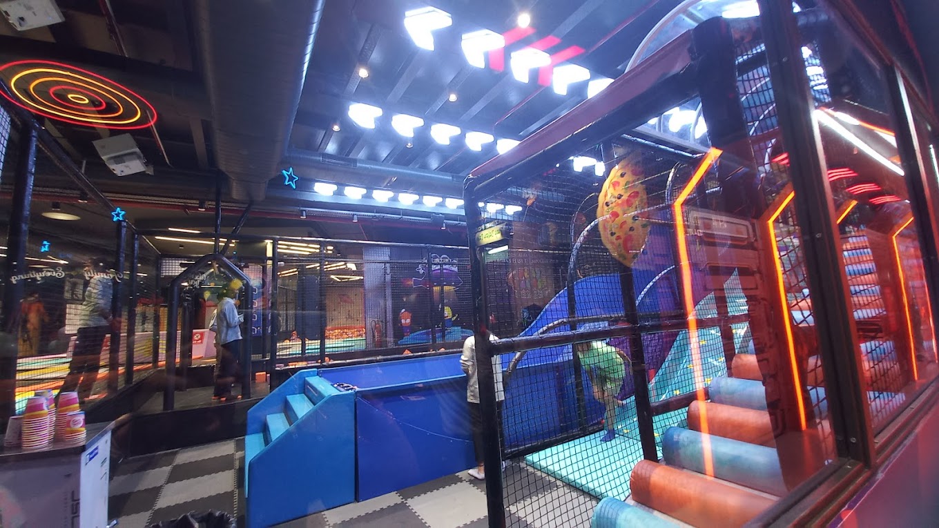 Parque infantil interior A201