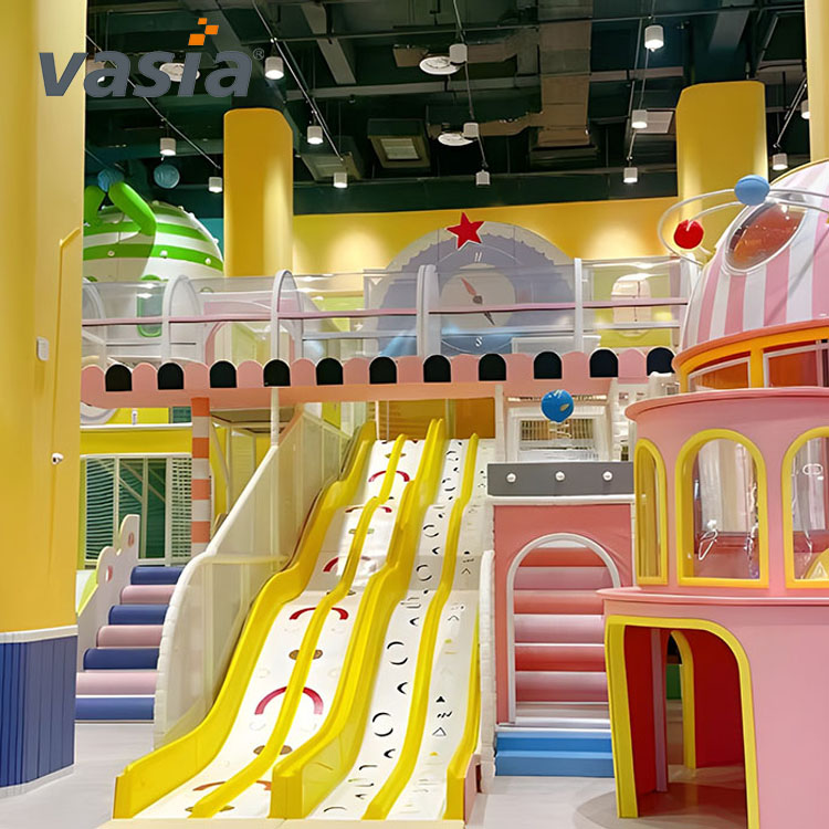 Área de juego suave para niños en el interior - Vasia