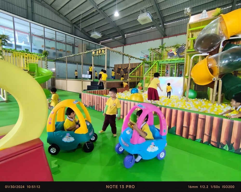 parque infantil interior W0057