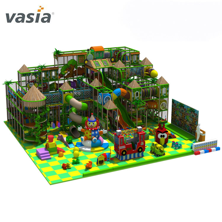 Centro Comercial Indoor Jungle Playground-Vasia