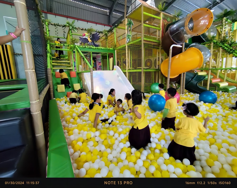 parque infantil interior W0055